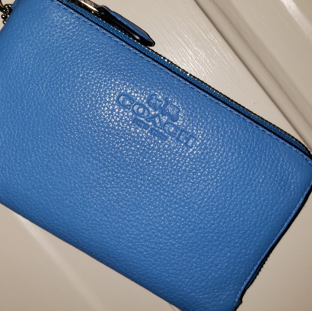 Coach double pocket wristlet